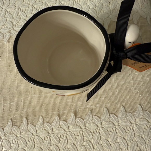 Rae Dunn Peanuts Halloween Mug - Snoopy ‘Boo’ - Picture 4 of 4